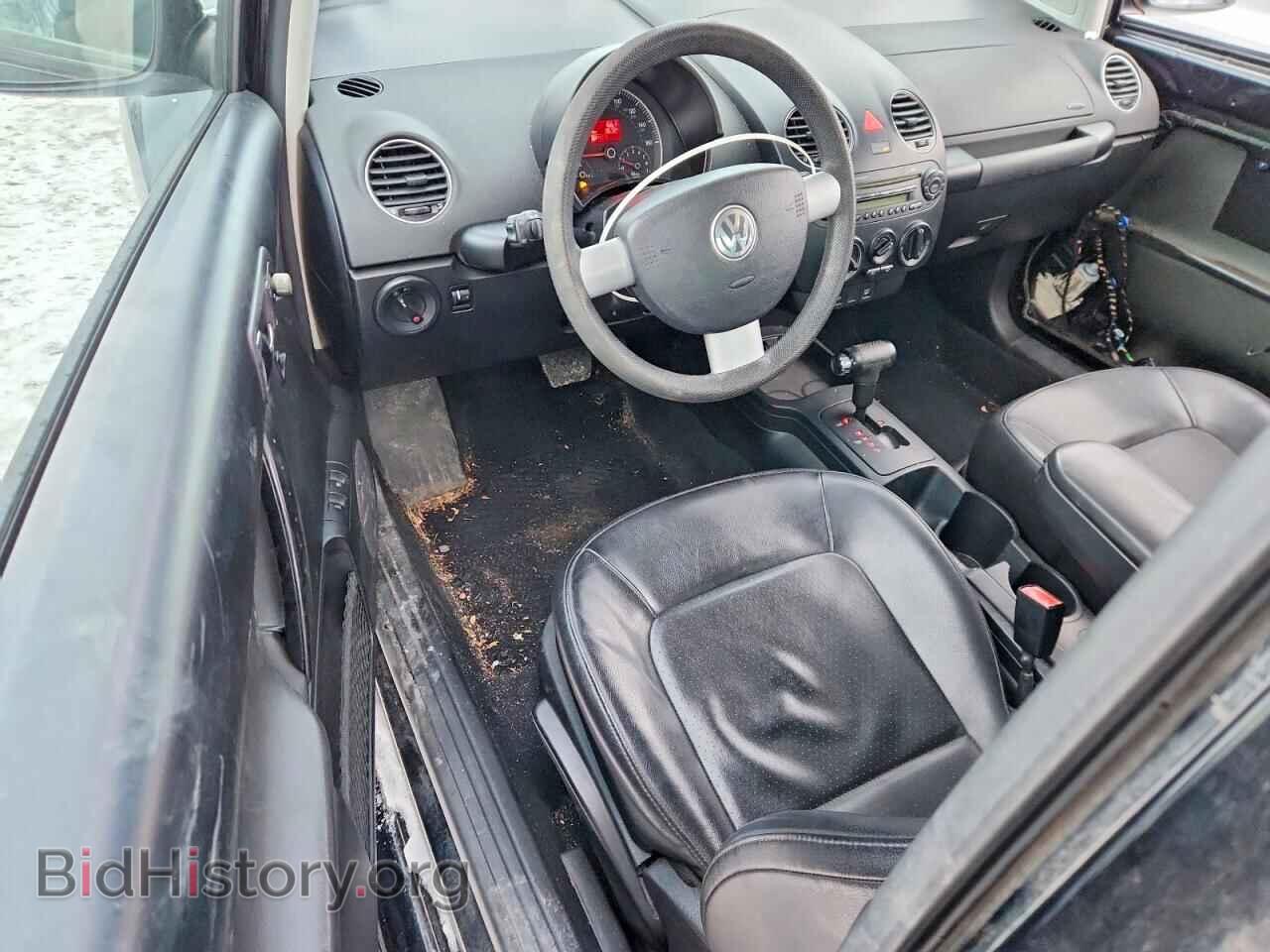 2010 VOLKSWAGEN BEETLE - VIN: 3VWPG3AGXAM036281 - Фото 8