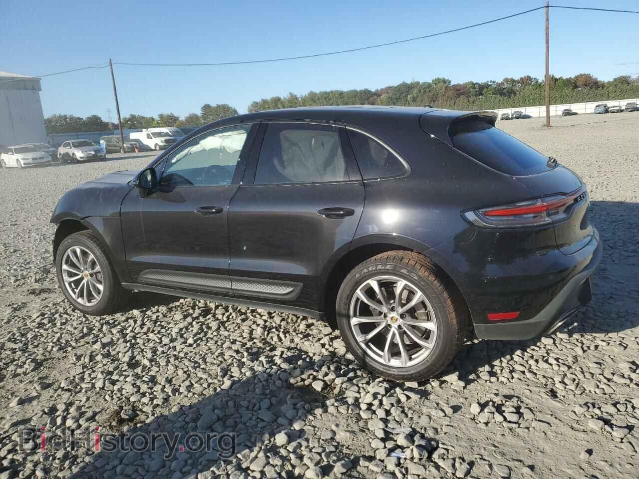 2023 PORSCHE MACAN BASE - VIN: WP1AA2A56PLB09724 - Photo 2
