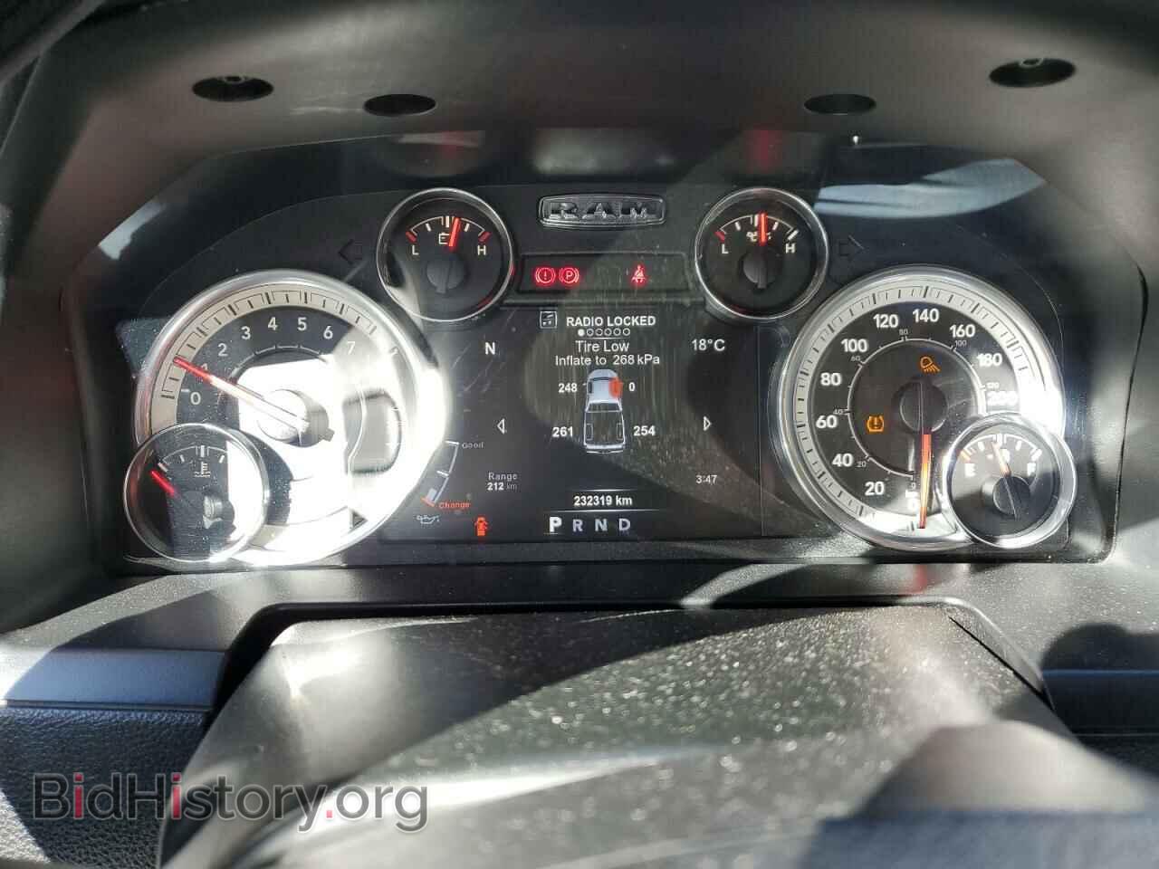 2018 RAM 1500 - VIN: 1C6RR7MT3JS142026 - Фото 9