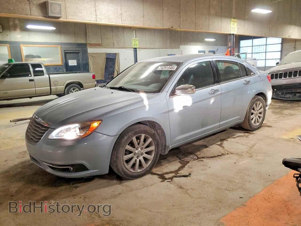 Фотография 1C3CCBCG5DN579136 - CHRYSLER 200 2013