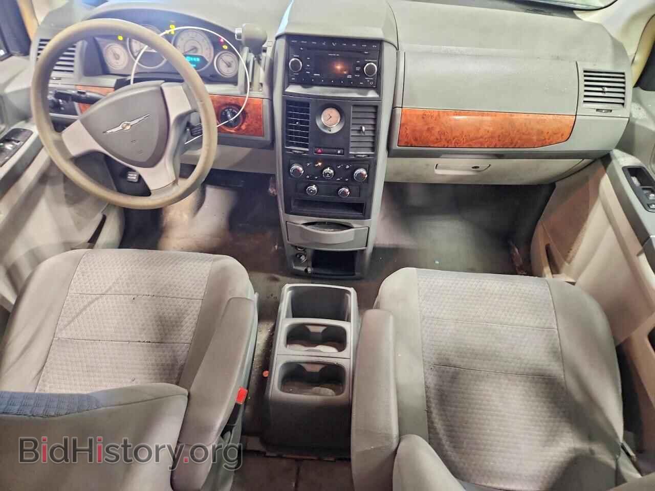 2008 CHRYSLER MINIVAN - VIN: 2A8HR44HX8R618307 - Фото 8