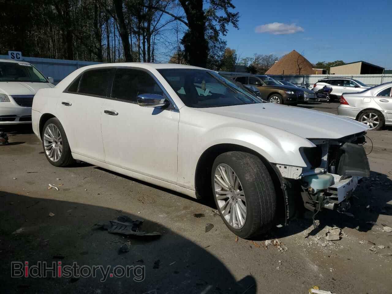 2011 CHRYSLER 300 - VIN: 2C3CA5CG3BH529784 - Фото 4