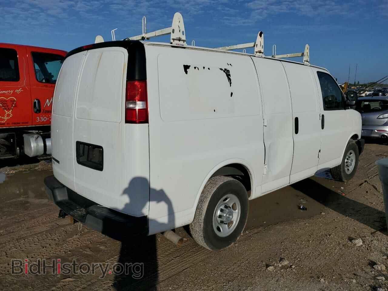 2017 CHEVROLET EXPRESS - VIN: 1GCWGAFG4H1162462 - Фото 3