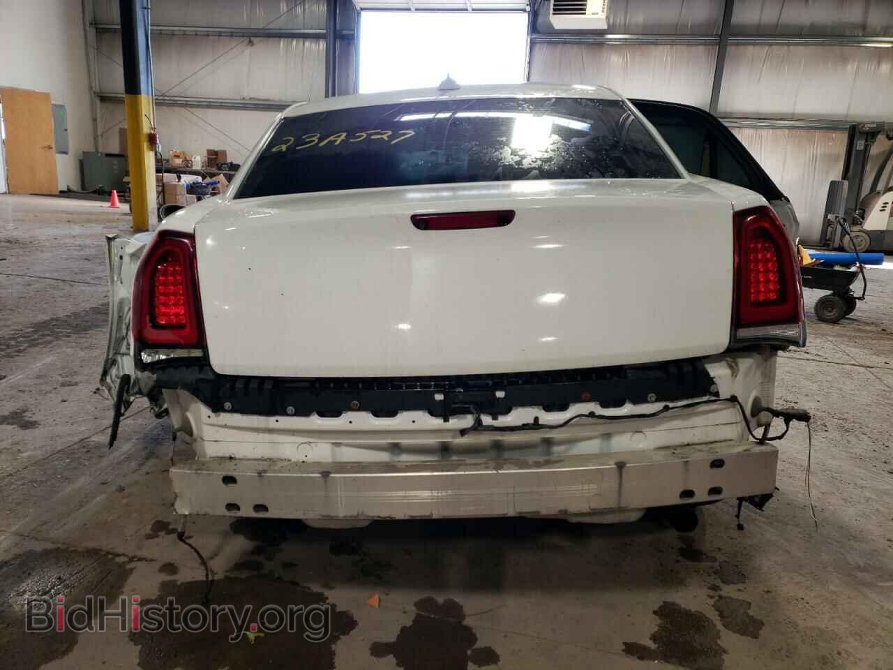 2015 CHRYSLER 300 - VIN: 2C3CCABG6FH766974 - Фото 6