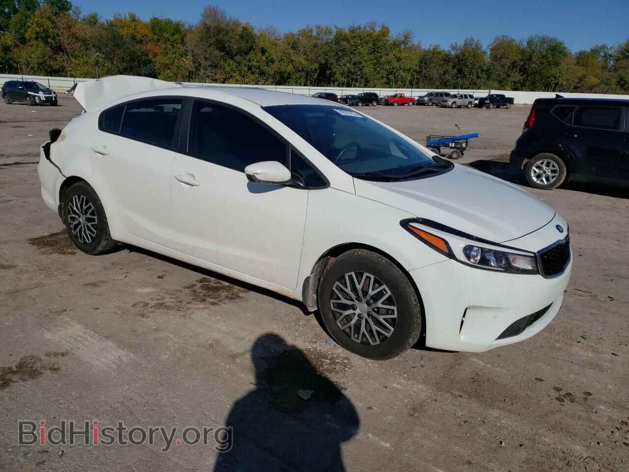 2017 KIA FORTE - VIN: 3KPFK4A77HE031305 - Фото 4