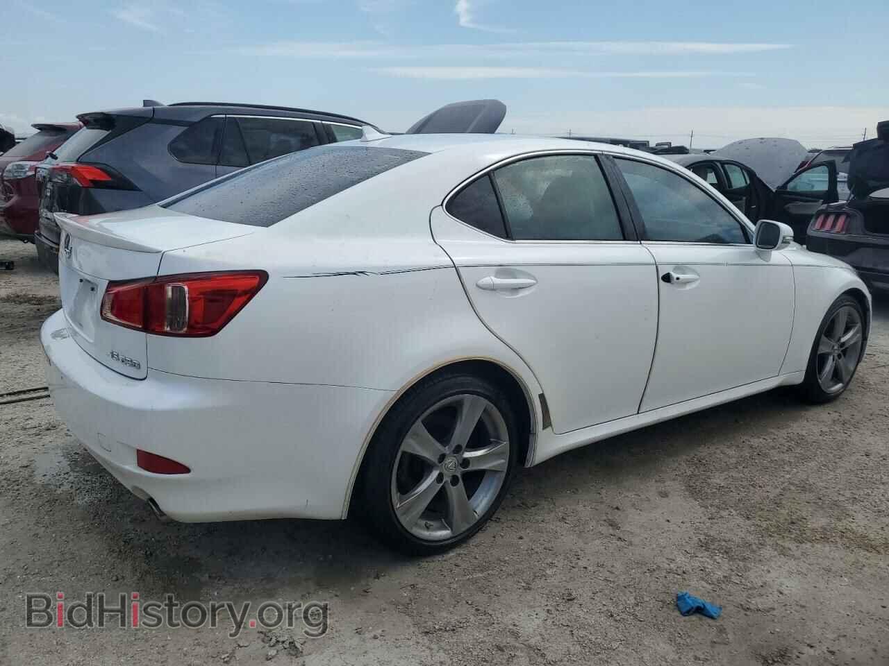 2011 LEXUS IS - VIN: JTHBF5C21B5155842 - Фото 3