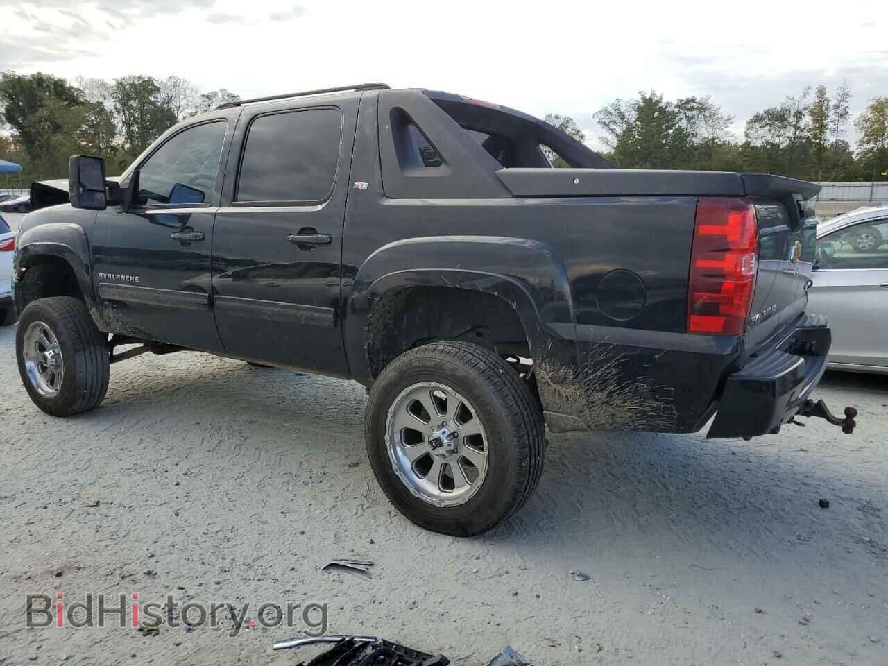 2012 CHEVROLET AVALANCHE - VIN: 3GNTKFE71CG143305 - Фото 2