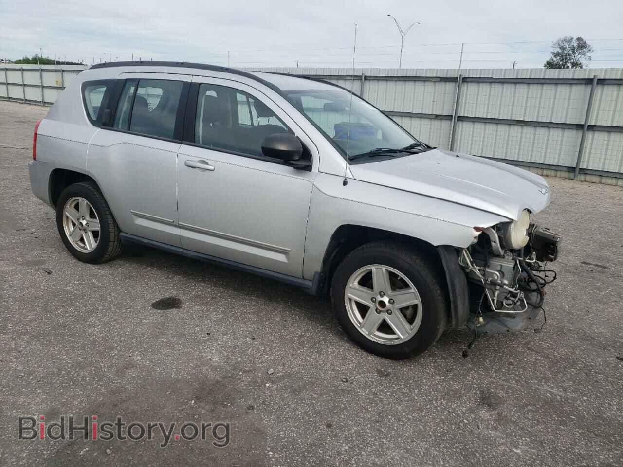 2010 JEEP COMPASS - VIN: 1J4NT4FB0AD631798 - Фото 4