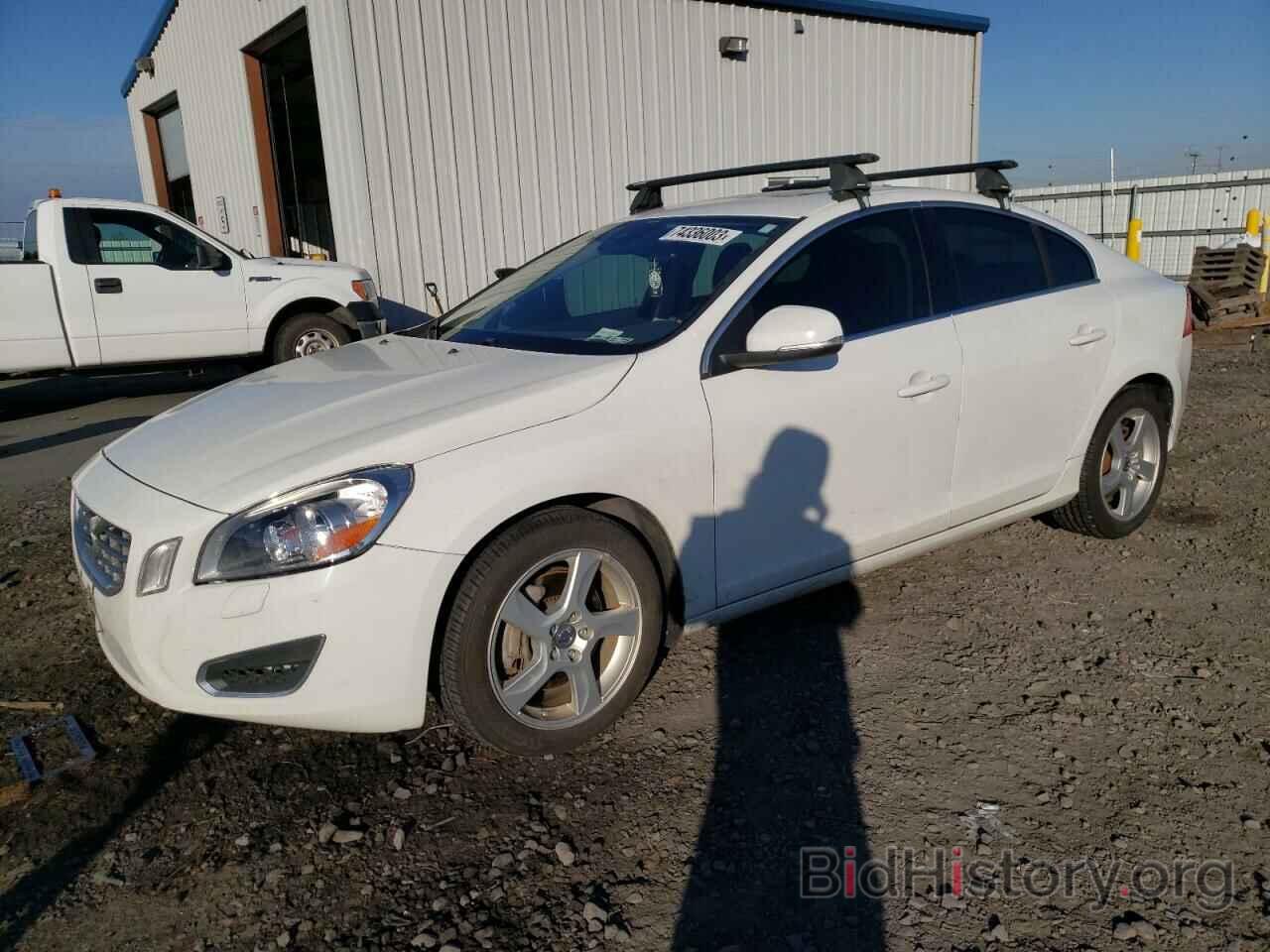 Photo YV1612FH5D2171086 - VOLVO S60 2013