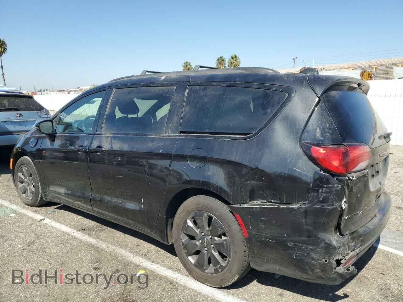 2019 CHRYSLER PACIFICA - VIN: 2C4RC1N76KR722222 - Фото 2