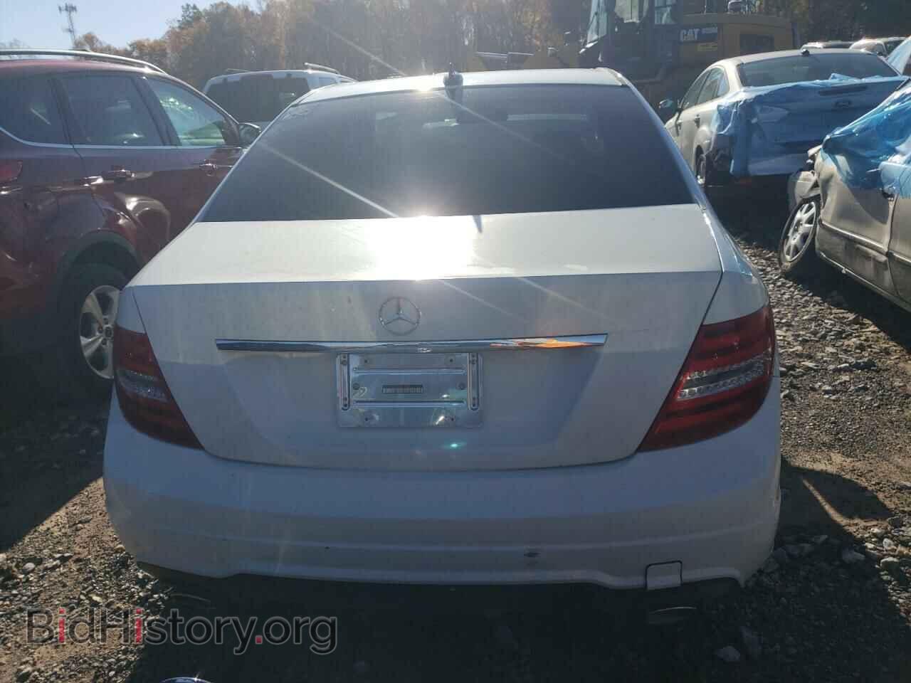 2012 MERCEDES-BENZ C-CLASS - VIN: WDDGF8BB6CA610032 - Фото 6