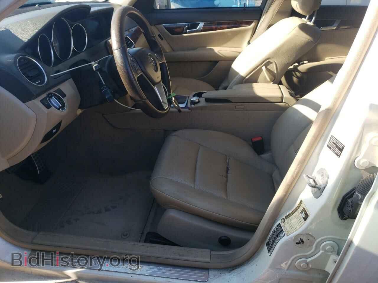 2012 MERCEDES-BENZ C-CLASS - VIN: WDDGF8BB6CA610032 - Фото 7