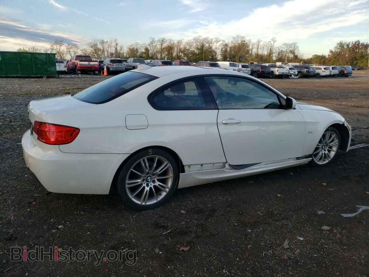 2011 BMW 3 SERIES - VIN: WBAKE5C59BE574159 - Фото 3