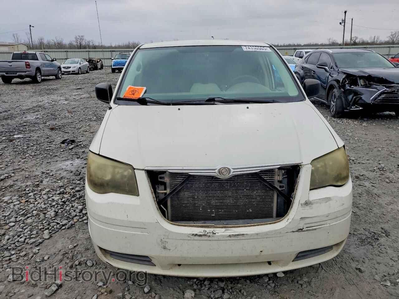 2008 CHRYSLER MINIVAN - VIN: 2A8HR44H98R120924 - Фото 5