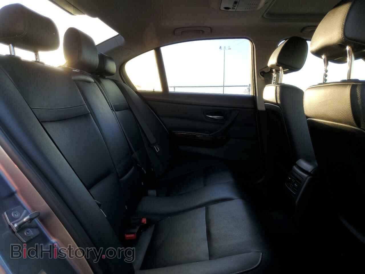 2011 BMW 3 SERIES - VIN: WBAPM5C5XBE576513 - Фото 10