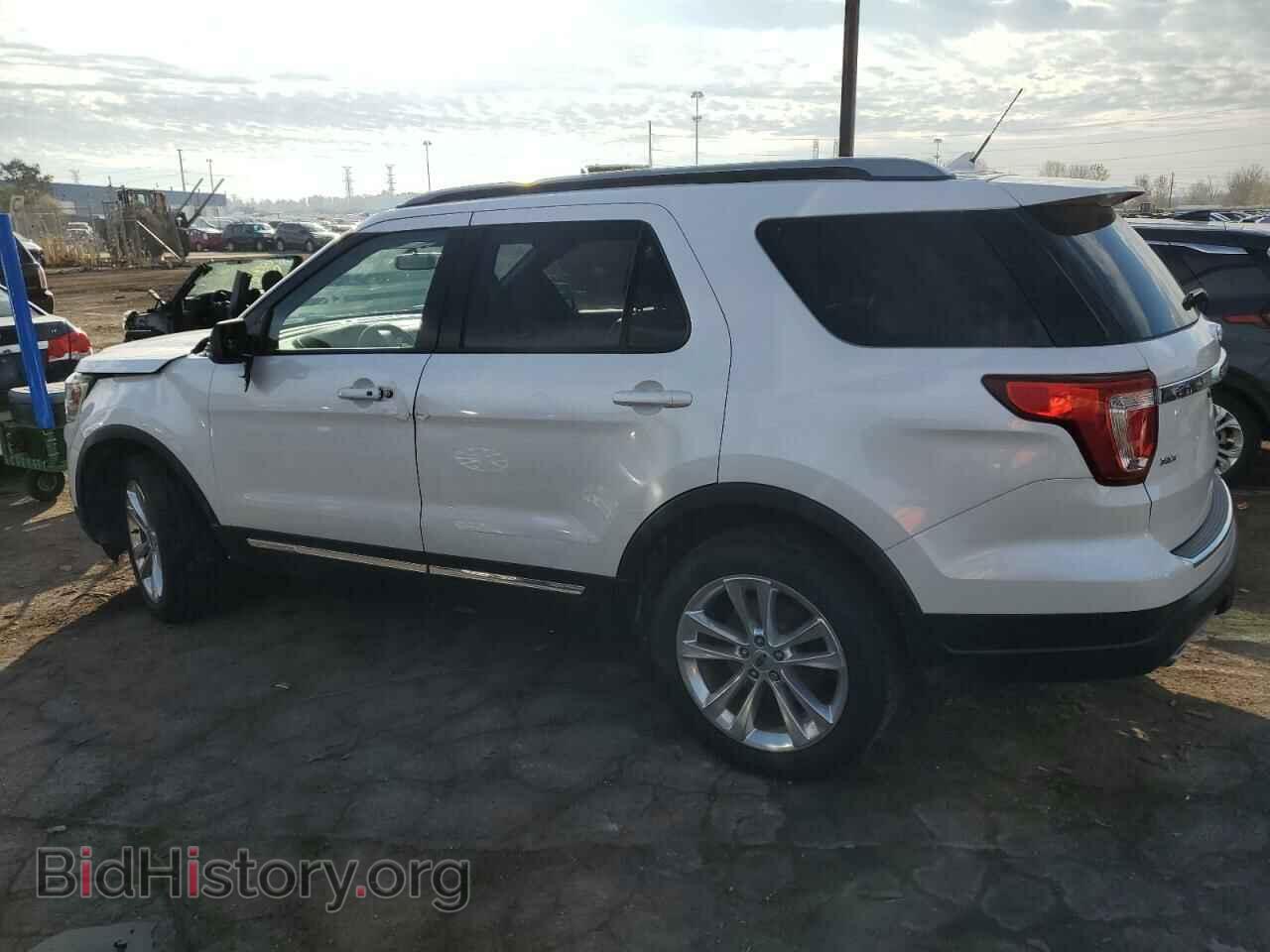 2018 FORD EXPLORER - VIN: 1FM5K8D87JGB54059 - Фото 2