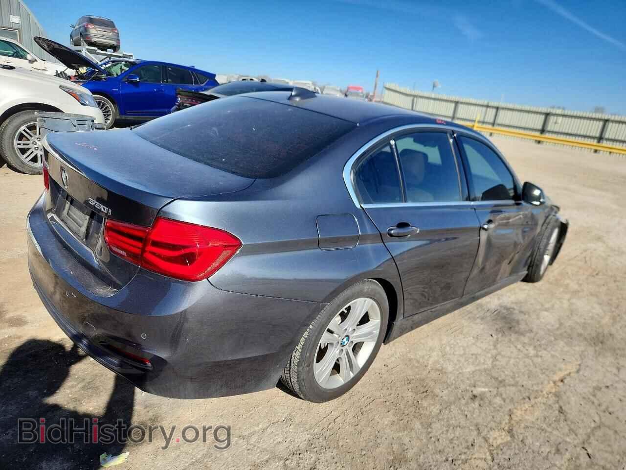 2017 BMW 3 SERIES - VIN: WBA8D9G37HNU65740 - Фото 3