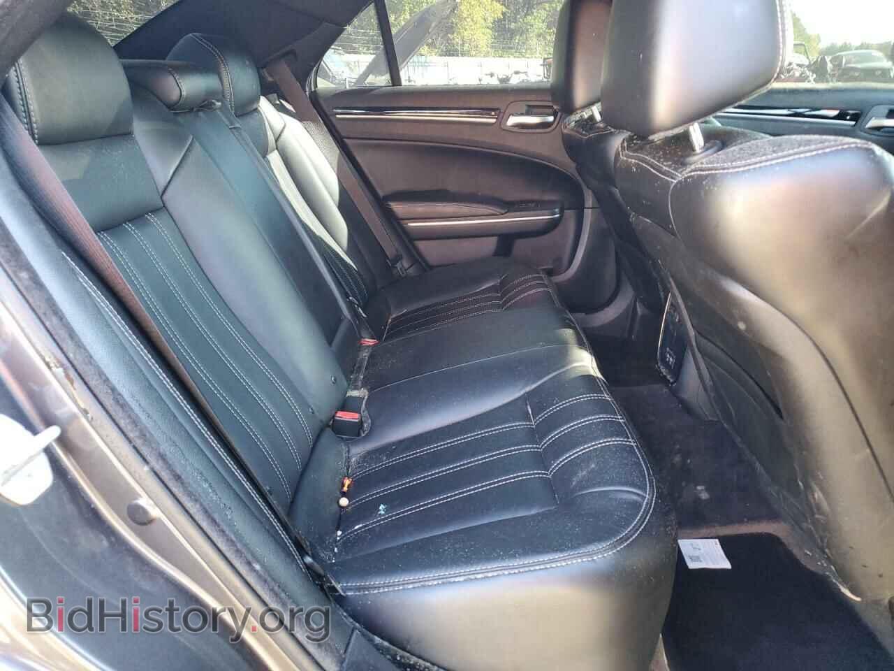 2018 CHRYSLER 300 - VIN: 2C3CCABG1JH201654 - Фото 10