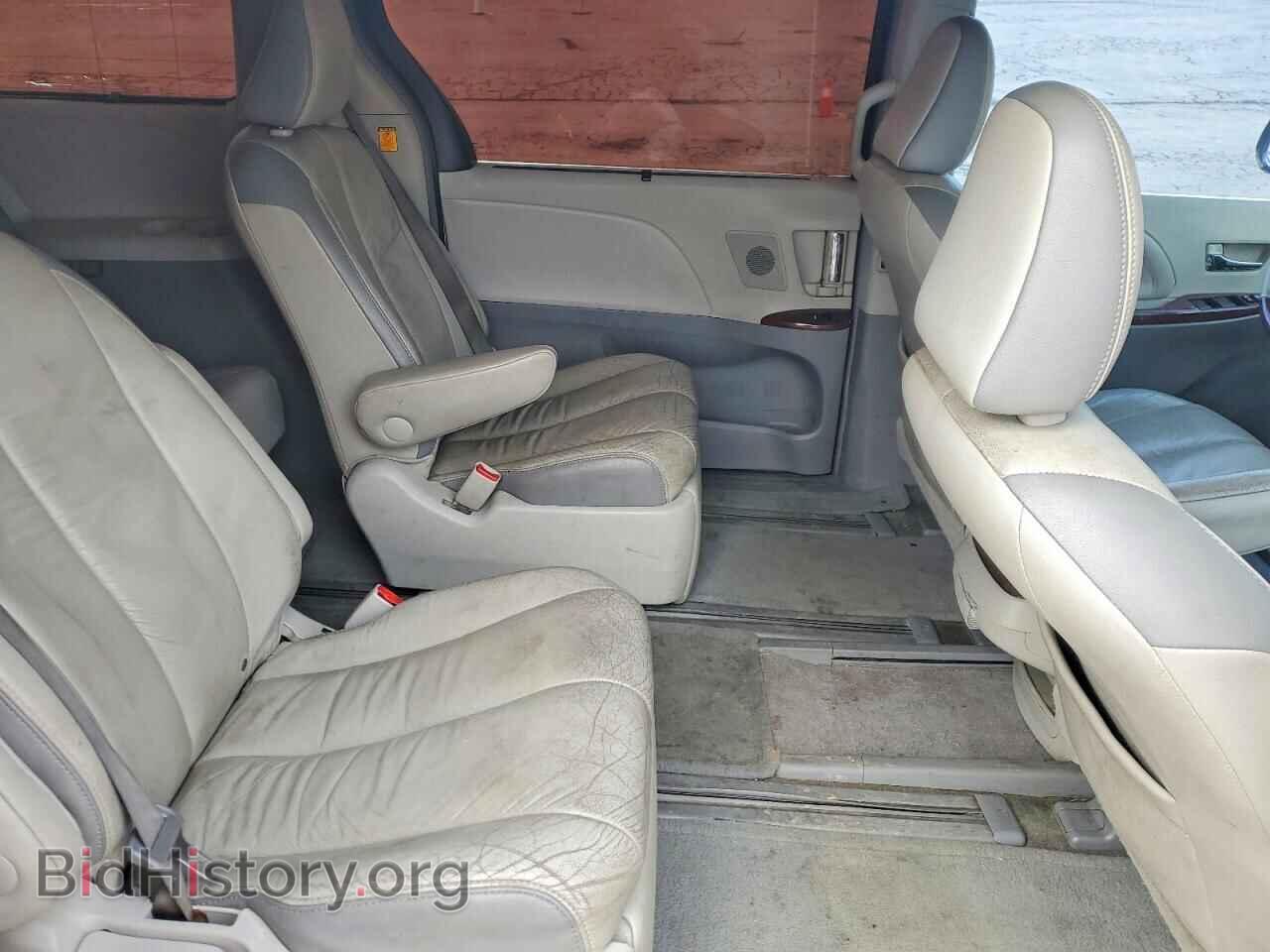 2011 TOYOTA All Models - VIN: 5TDYK3DC1BS172654 - Фото 11