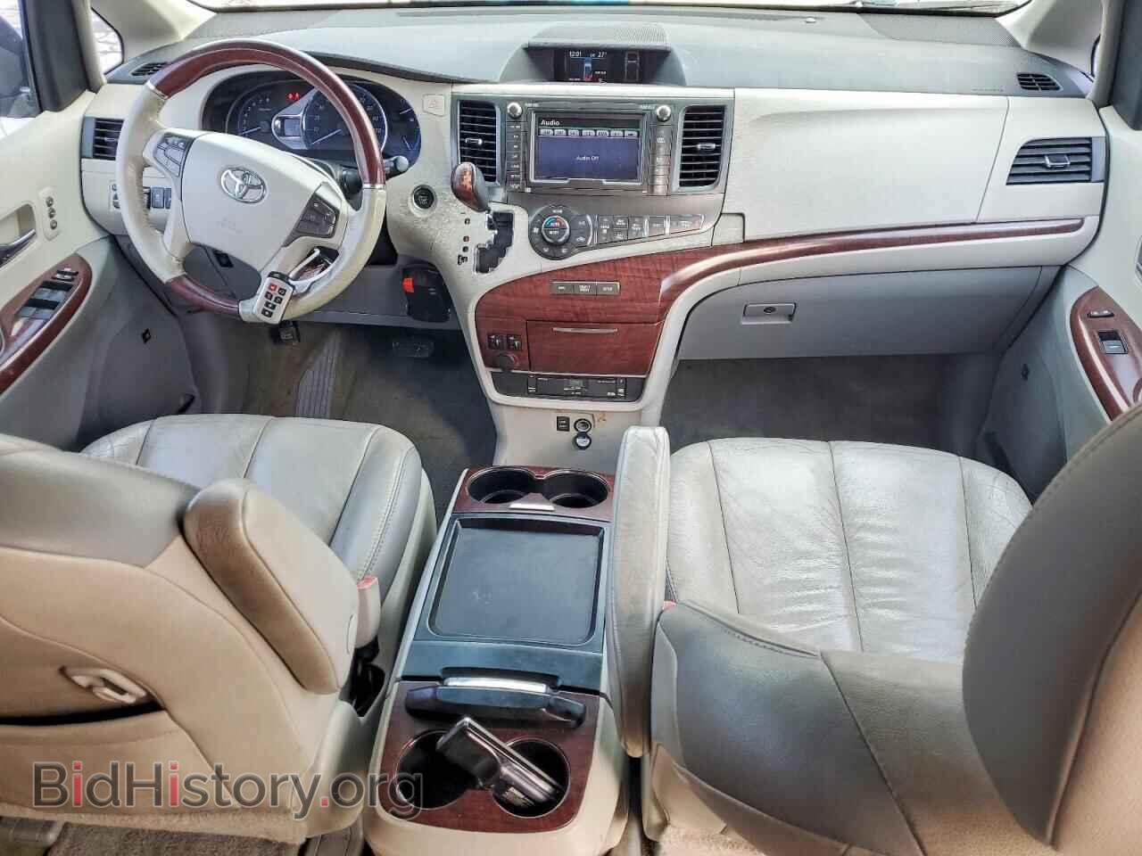 2011 TOYOTA All Models - VIN: 5TDYK3DC1BS172654 - Фото 8