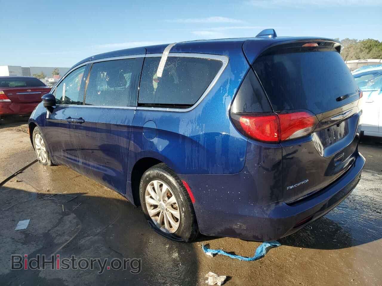 2017 CHRYSLER PACIFICA - VIN: 2C4RC1DG0HR519451 - Photo 2