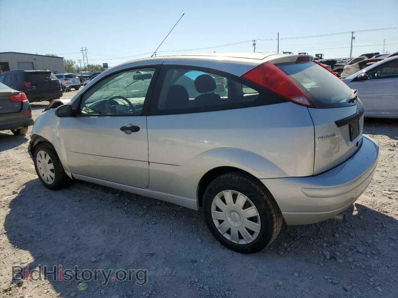 2006 FORD FOCUS - VIN: 1FAFP31N76W235332 - Фото 2