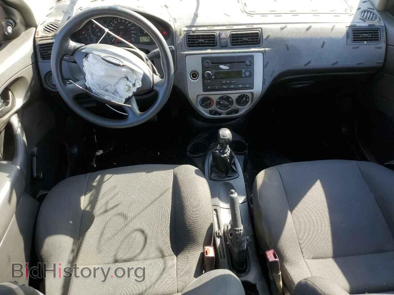 2006 FORD FOCUS - VIN: 1FAFP31N76W235332 - Фото 8