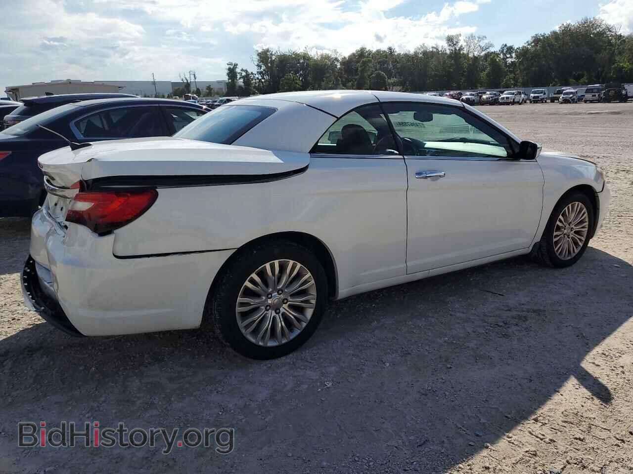 2011 CHRYSLER 200 - VIN: 1C3BC7EG2BN615660 - Фото 3