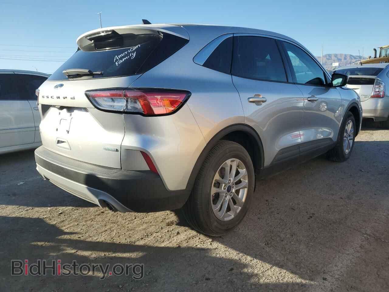 2020 FORD ESCAPE - VIN: 1FMCU0G64LUA57466 - Photo 3