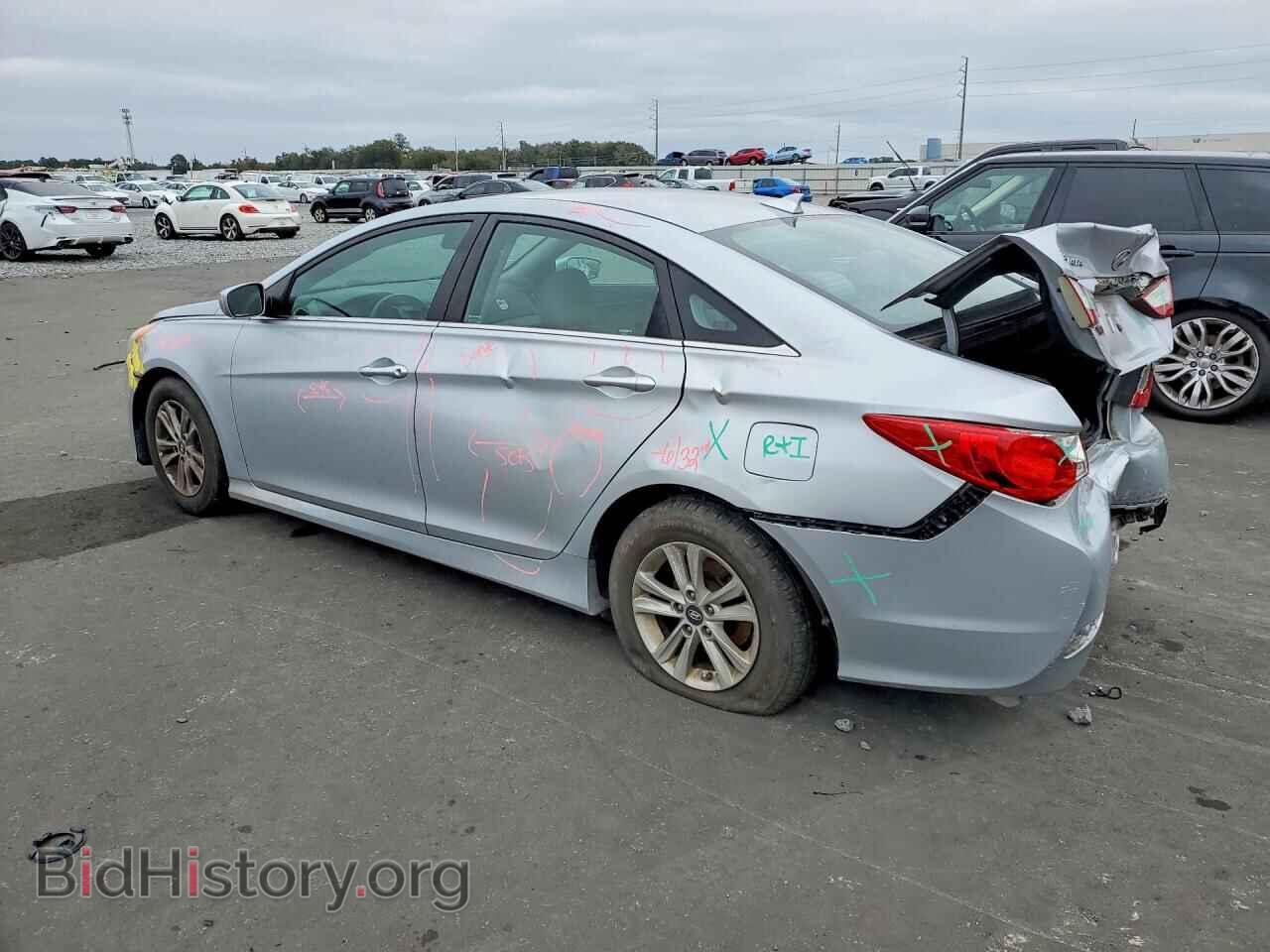 2014 HYUNDAI SONATA - VIN: 5NPEB4AC4EH841264 - Фото 2