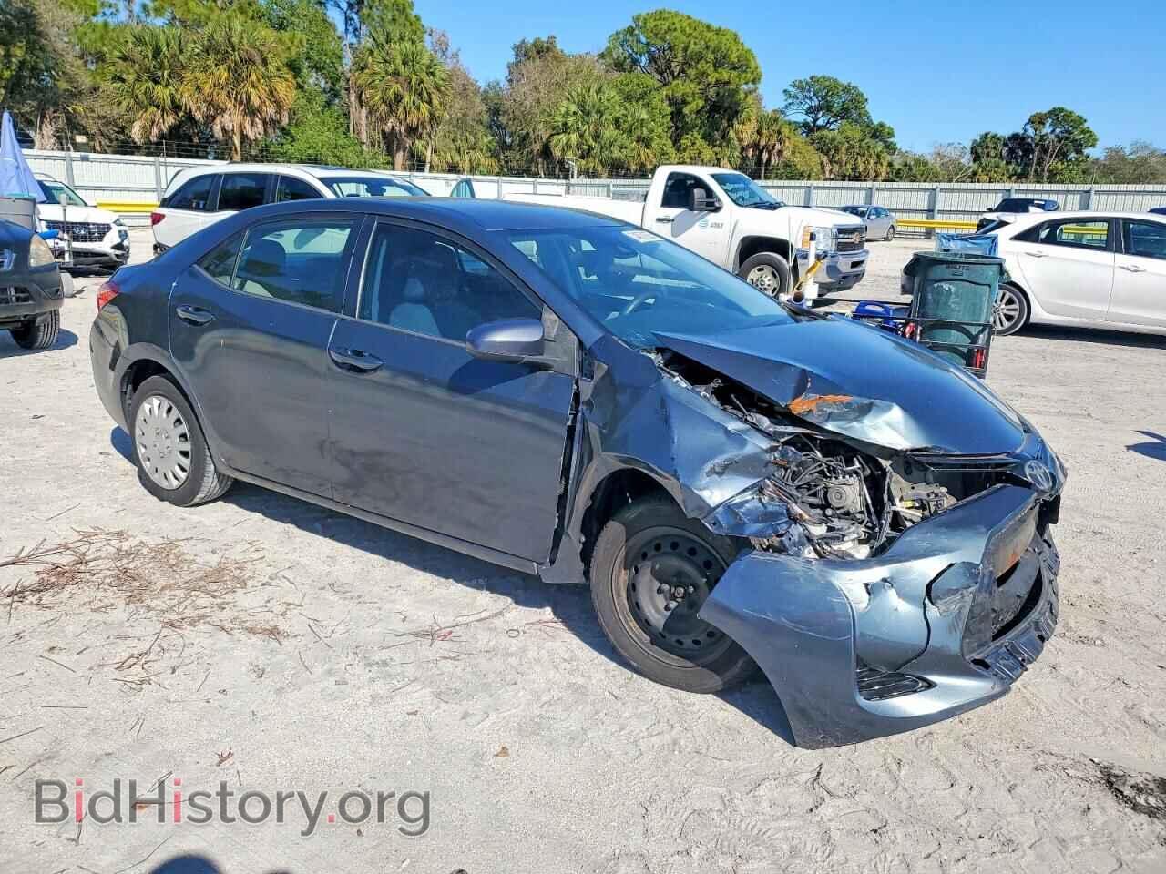 2017 TOYOTA COROLLA - VIN: 5YFBURHE3HP702087 - Фото 4
