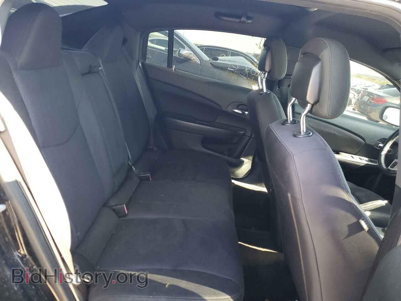 2014 CHRYSLER 200 - VIN: 1C3CCBBB7EN178355 - Фото 10