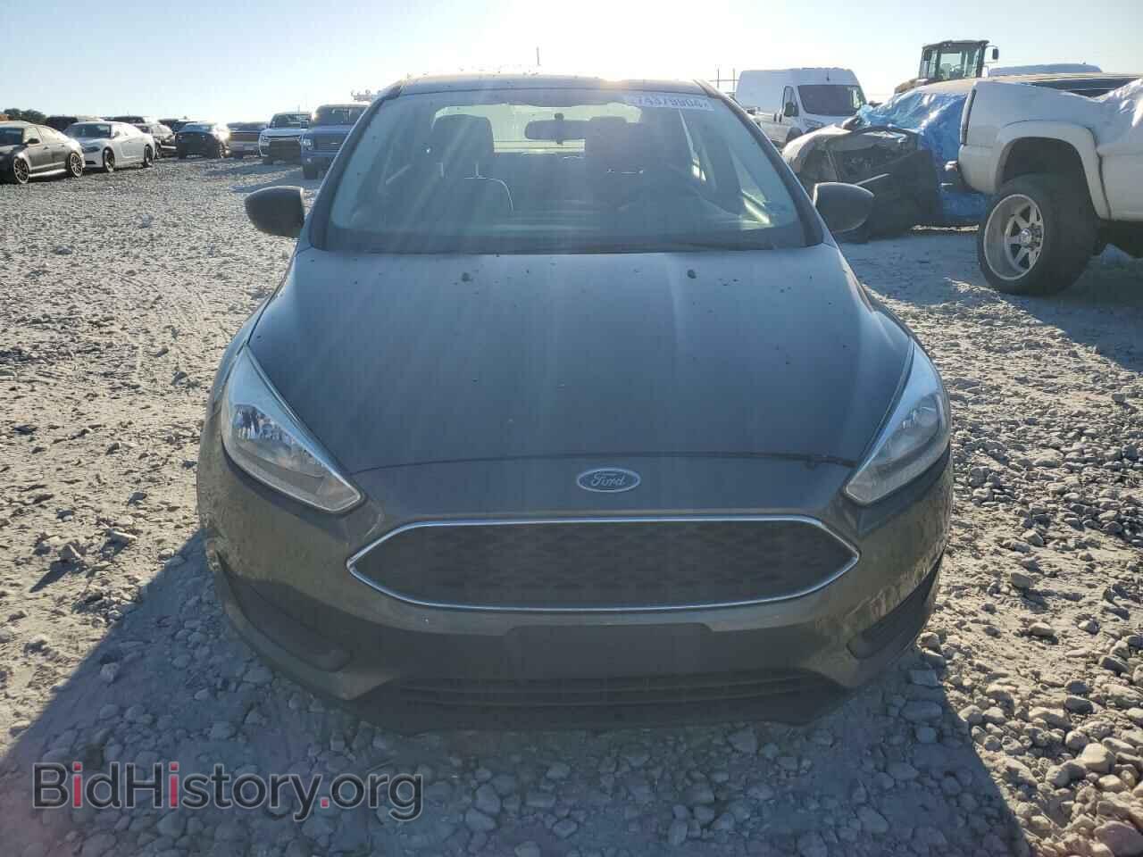 2017 FORD FOCUS - VIN: 1FADP3E25HL302201 - Photo 5