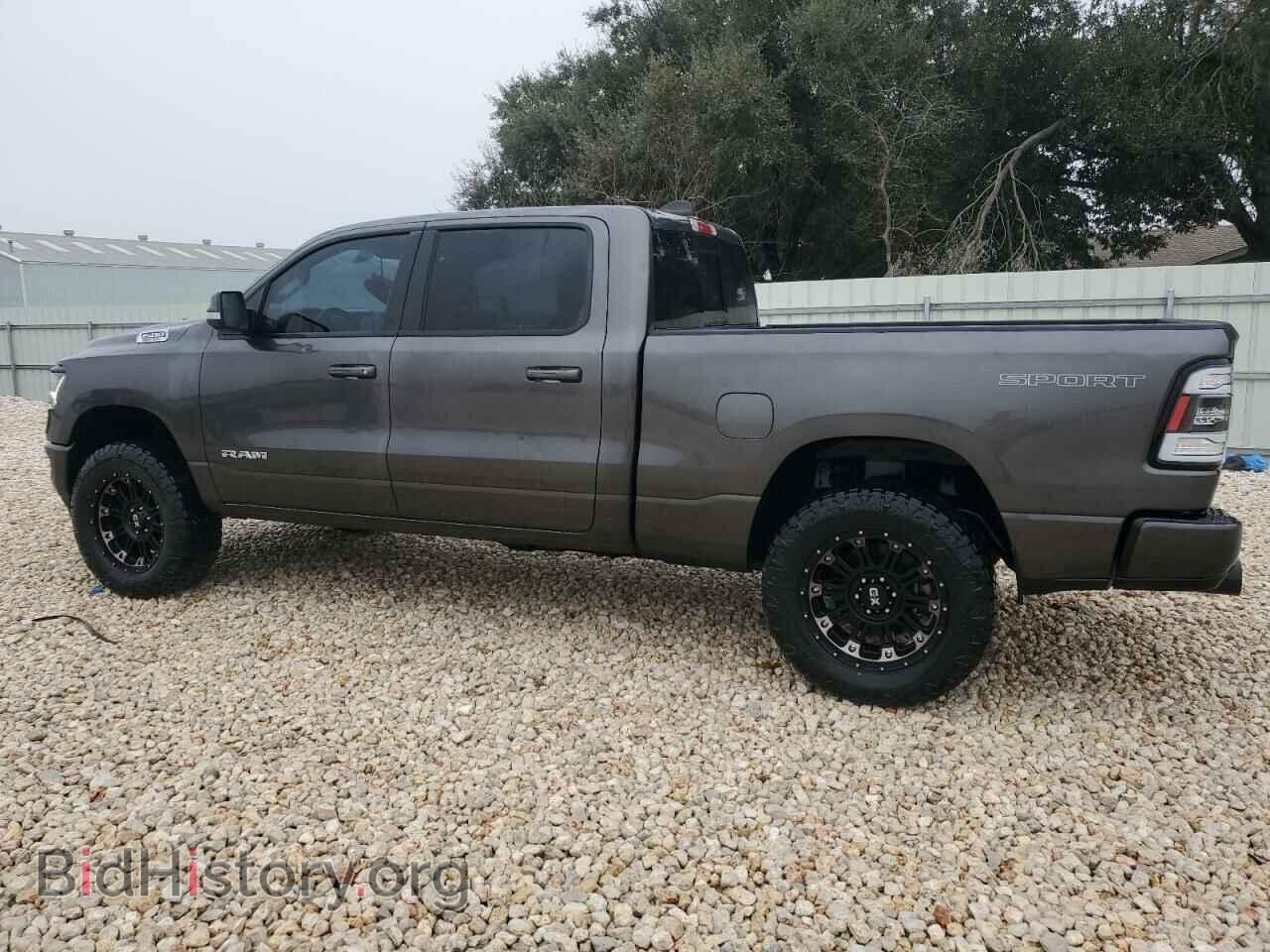 2020 RAM 1500 - VIN: 1C6SRFMTXLN228138 - Фото 2