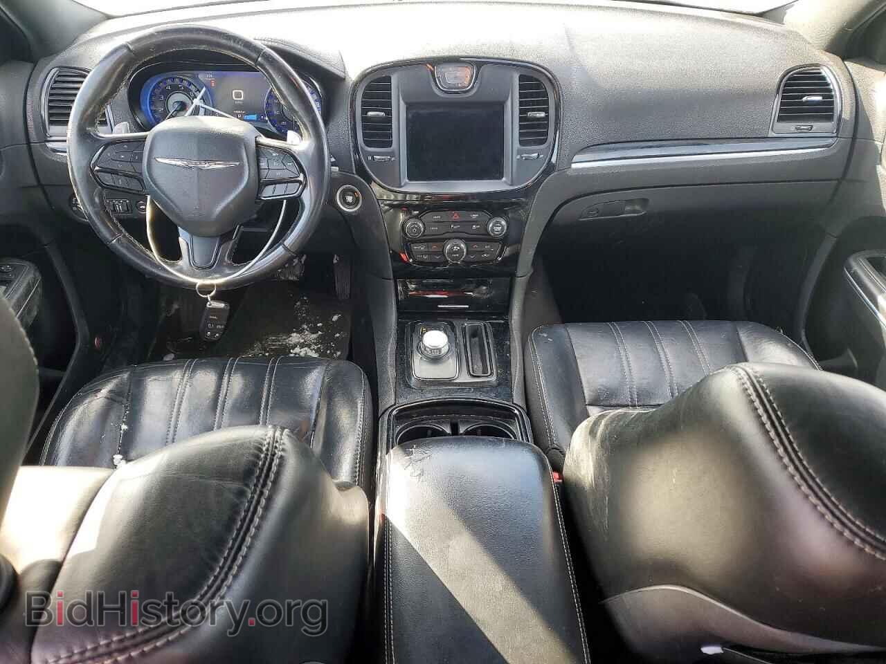 2017 CHRYSLER 300 - VIN: 2C3CCAGG4HH653813 - Фото 8