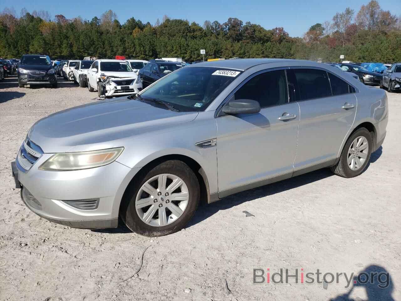Ford Taurus 2010 багажник