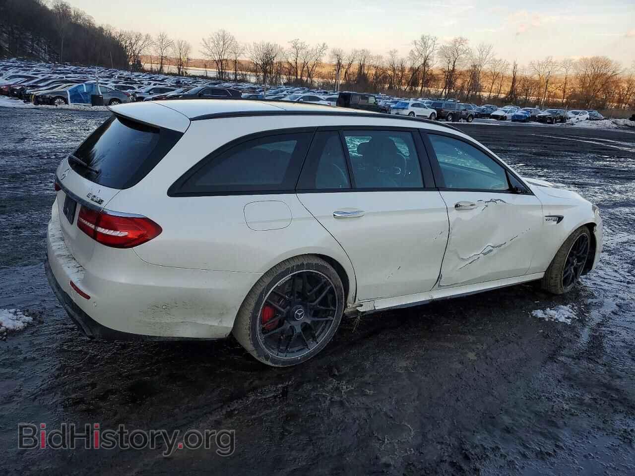 2018 MERCEDES-BENZ E-CLASS - VIN: WDDZH8KB6JA384218 - Фото 3