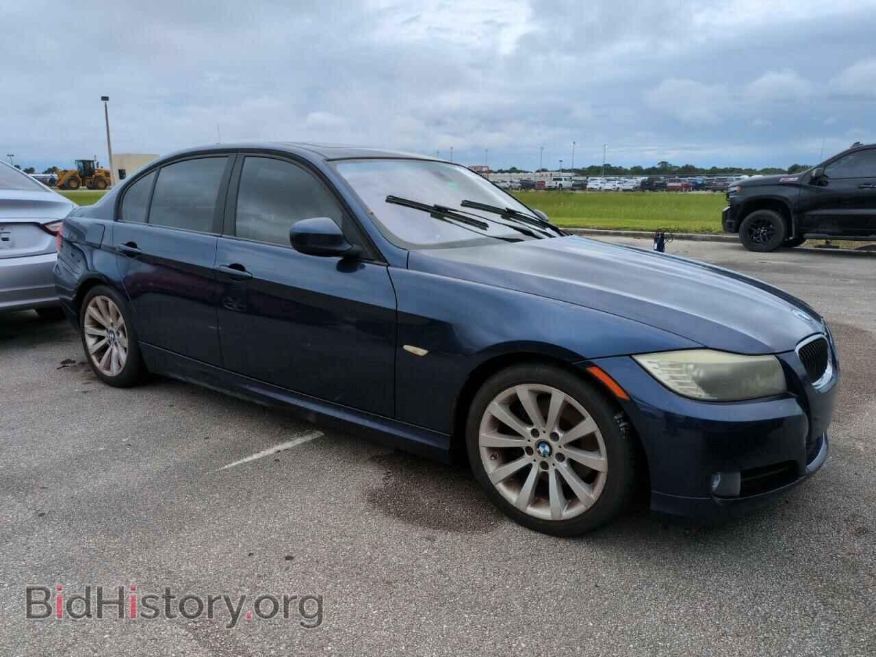 2011 BMW 3 SERIES - VIN: WBAPH7C55BE683565 - Фото 4