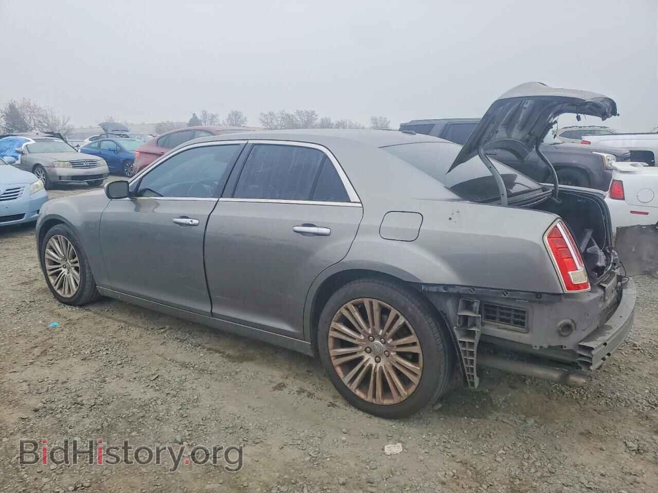 2012 CHRYSLER 300 - VIN: 2C3CCAPT1CH246182 - Photo 2