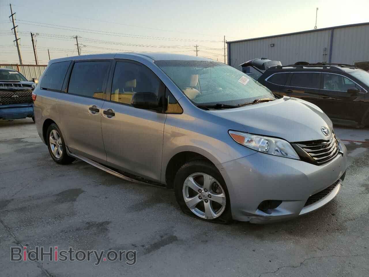 2017 TOYOTA All Models - VIN: 5TDZZ3DC1HS856189 - Photo 4