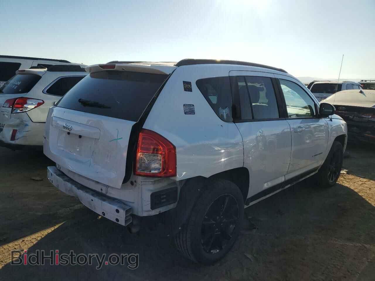 2012 JEEP COMPASS - VIN: 1C4NJDEB9CD717434 - Photo 3