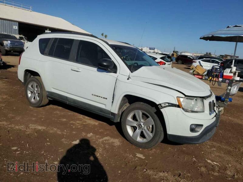 2011 Jeep COMPASS (VIN 1J4NT1FB3BD264380) — фото 4 из 12