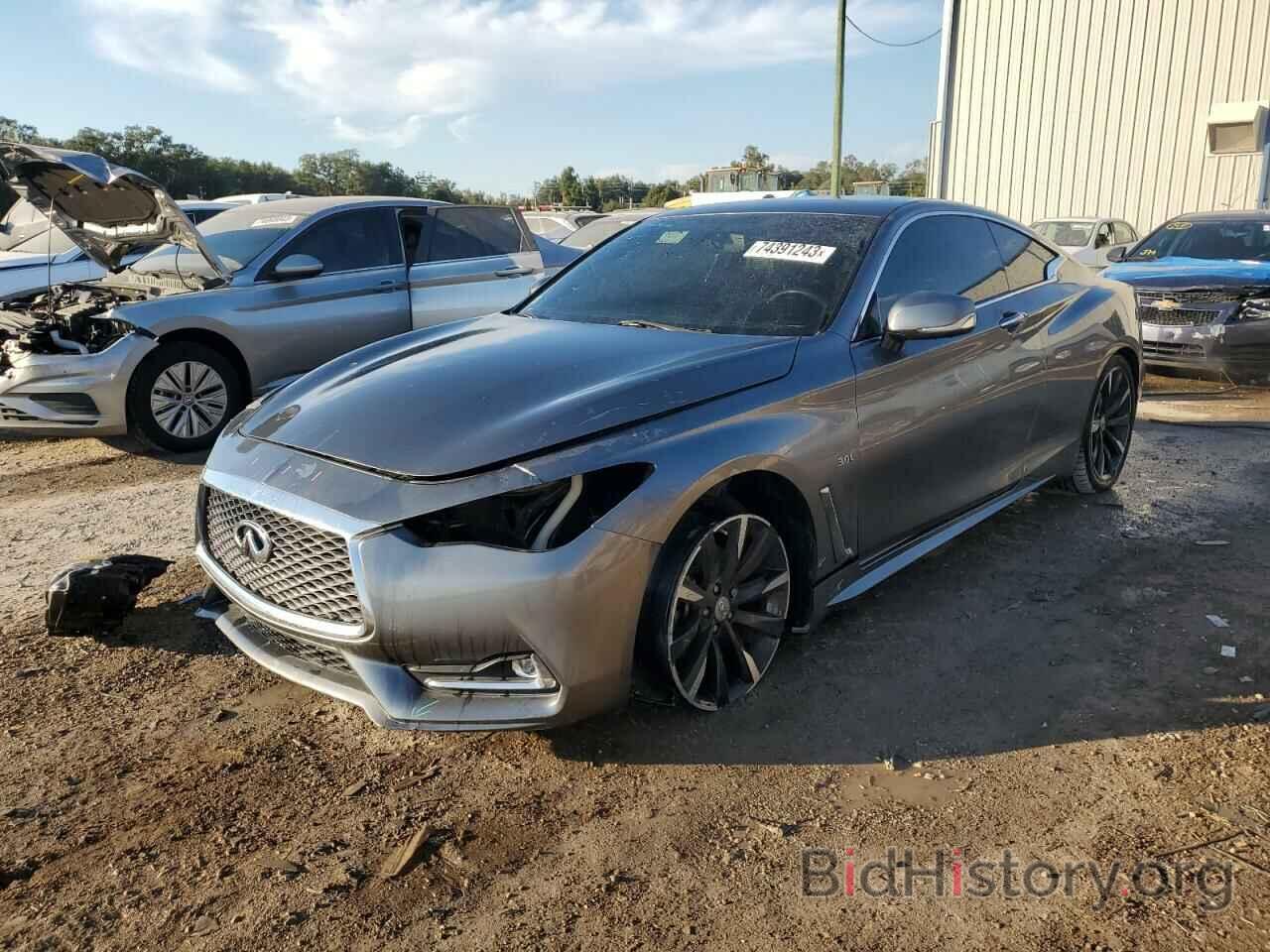 Photo JN1EV7EK4HM362186 - INFINITI Q60 2017