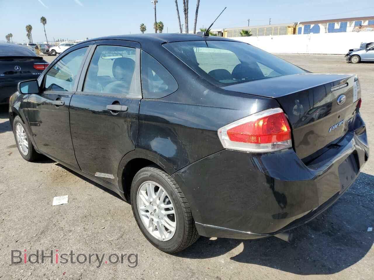 2009 FORD FOCUS - VIN: 1FAHP35N19W230201 - Фото 2