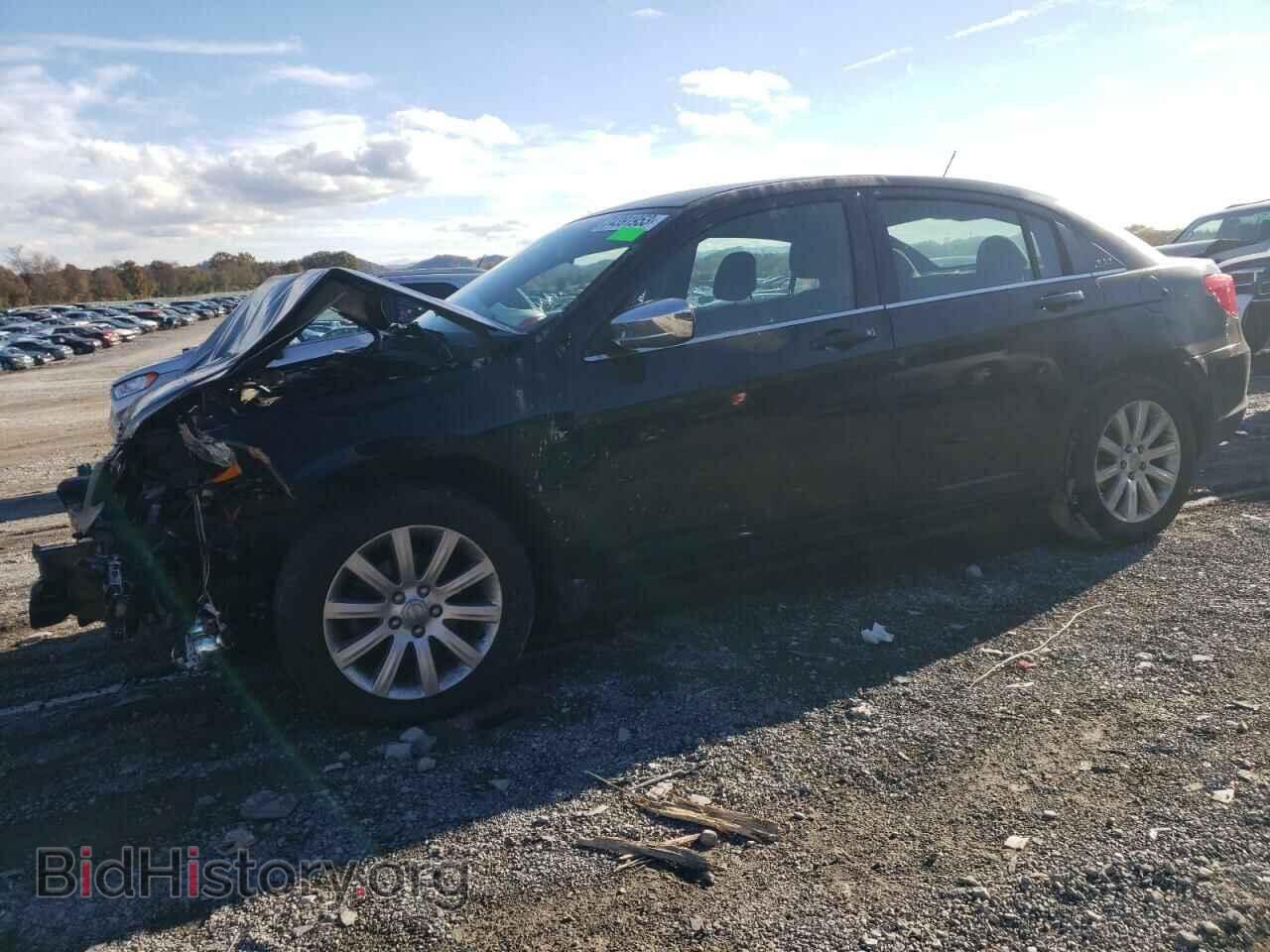 Photo 1C3BC1FB3BN603369 - CHRYSLER 200 2011