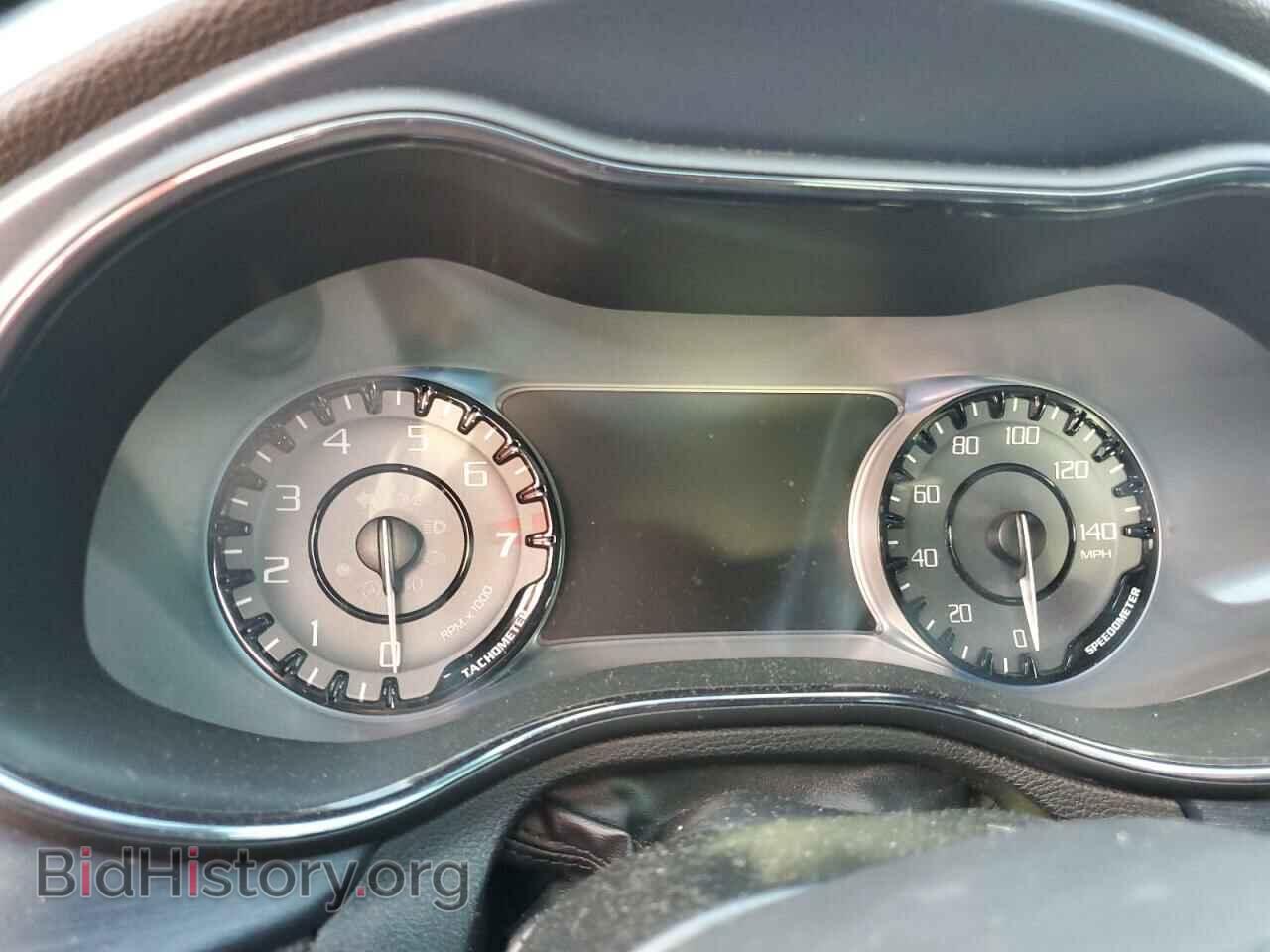 2015 CHRYSLER 200 - VIN: 1C3CCCBG7FN604807 - Photo 9