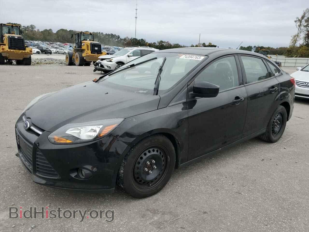 Photo 1FAHP3F25CL209624 - FORD FOCUS 2012
