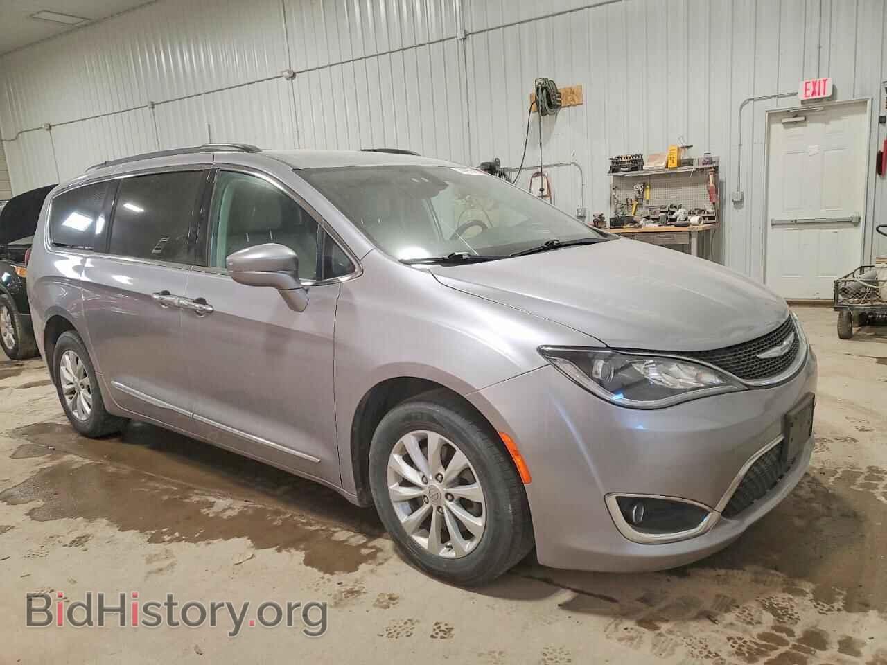 2017 CHRYSLER PACIFICA - VIN: 2C4RC1BGXHR704044 - Фото 4