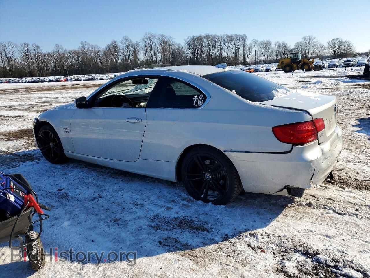 2011 BMW 3 SERIES - VIN: WBAKF5C58BE655263 - Фото 2
