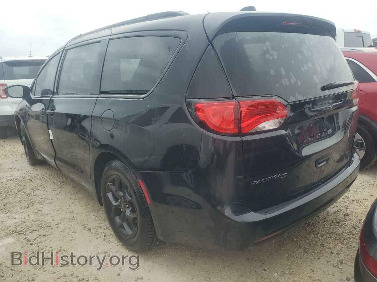 2019 CHRYSLER PACIFICA - VIN: 2C4RC1FG1KR668228 - Фото 2